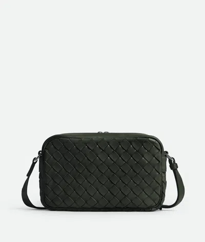 Bottega Veneta Kleine Intrecciato Kameratasche In Green