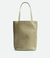 Bottega Veneta Kleine Intrecciato Tote Bag In Travertine