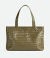 Bottega Veneta Small Intrecciato Zipped Tote In Algae