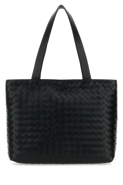 Bottega Veneta Small Intrecciato Zipped Tote In Black