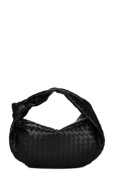Bottega Veneta Jodie Intrecciato Leather Top Handle Bag In Black