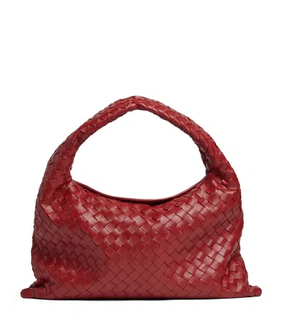Bottega Veneta Small Hop Intrecciato Leather Shoulder Bag In Red