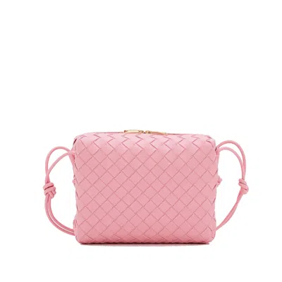 Bottega Veneta Small Loop Camera Bag In Pink