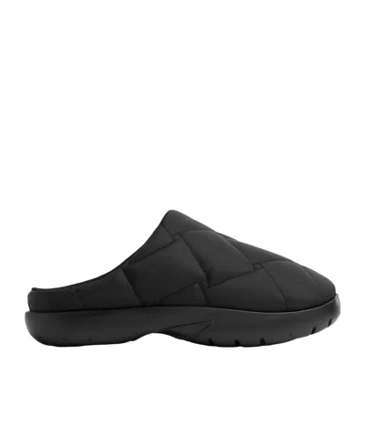 Bottega Veneta Snap Quilted Muller Shoes In Black