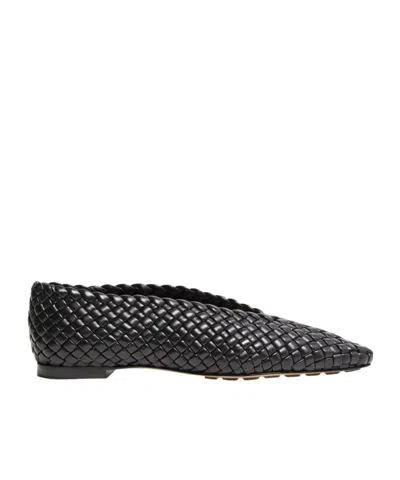 Bottega Veneta Sofia Ballet Flats In Black