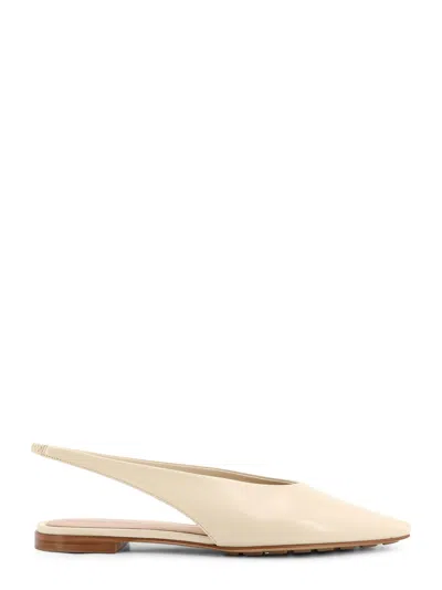 Bottega Veneta Ivory Leather Sofia Ballerinas In Neutral