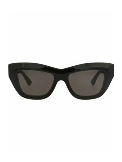 Pre-owned Bottega Veneta Solid Sunglasses W/ Tags In Black