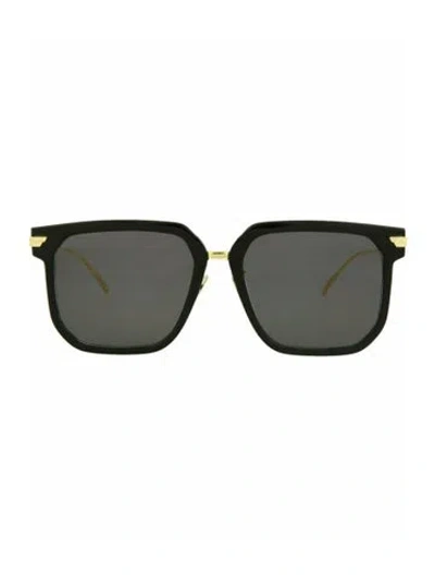 Pre-owned Bottega Veneta Solid Sunglasses W/ Tags In Black
