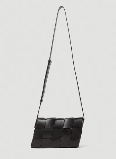 Bottega Veneta Speed Cassette Crossbody Bag In Black