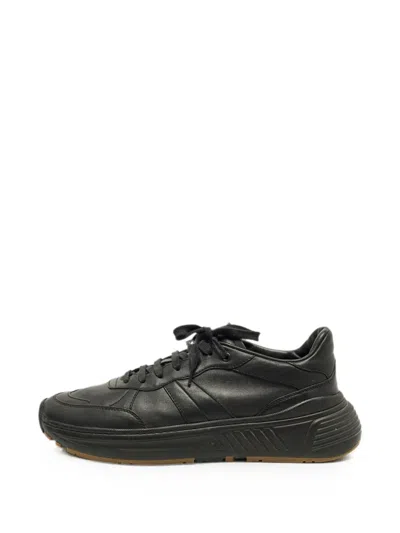 Pre-owned Bottega Veneta Speedster Lace-up Leather Sneakers In Black