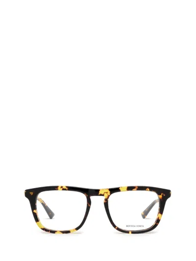 Bottega Veneta Sqaure Frame Glasses In 002 Havana Havana Transpa