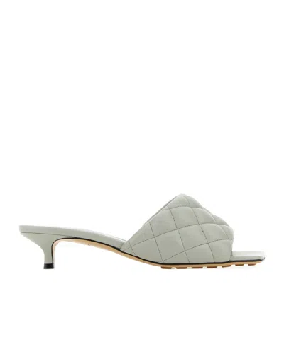 BOTTEGA VENETA BOTTEGA VENETA PADDED HEELED SANDALS