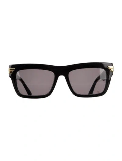 Pre-owned Bottega Veneta Square Tinted Sunglasses In Black