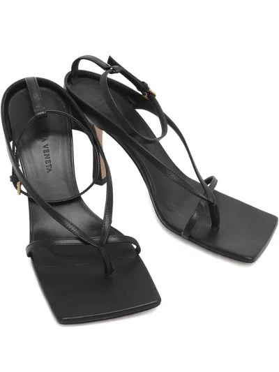 Pre-owned Bottega Veneta Square-toe Leather Heeled Sandals In Black