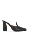 Bottega Veneta Step Pump In Black
