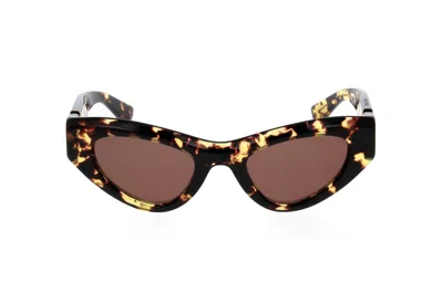 BOTTEGA VENETA STRAIGHT ARM CAT-EYE FRAME SUNGLASSES