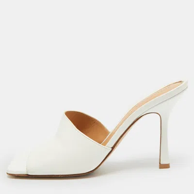 Pre-owned Bottega Veneta Strech Size 37 White Leather Slide Sandals