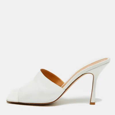 Pre-owned Bottega Veneta Strech Size 41 White Leather Slide Sandals