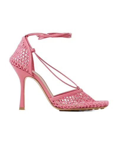 Bottega Veneta Stretch Lace Sandals In Pink