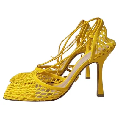 Pre-owned Bottega Veneta Stretch Leather-trimmed Mesh Pumps In Orange