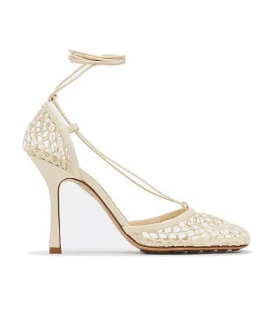 Bottega Veneta Stretch Mesh-panel Sandals In Blanc