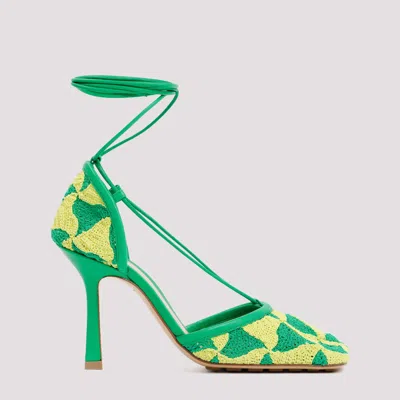 Bottega Veneta Stretch 90 Wavy Crochet Pumps In Green