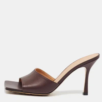 Pre-owned Bottega Veneta Stretch Size 40 Burgundy Leather Slide Sandals