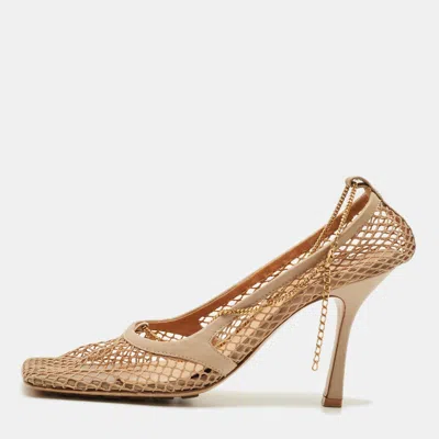 Pre-owned Bottega Veneta Stretch Size 41 Beige Crochet And Leather Pumps In Sand
