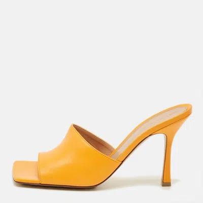 Pre-owned Bottega Veneta Stretch Size 41 Orange Leather Slide Sandals