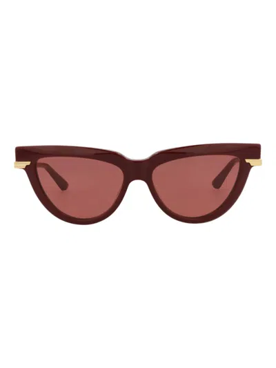 Bottega Veneta Stylish Cat Eye Sunglasses For Women In Brown