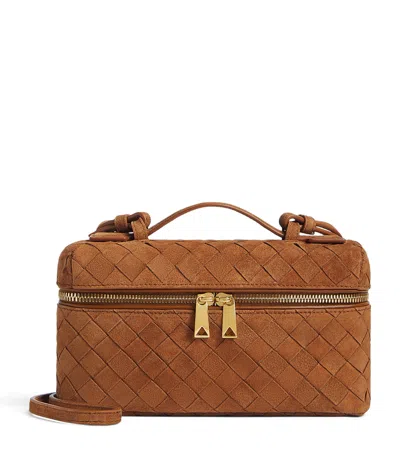 Bottega Veneta Suede Bang Bang Vanity Case Bag In Brown