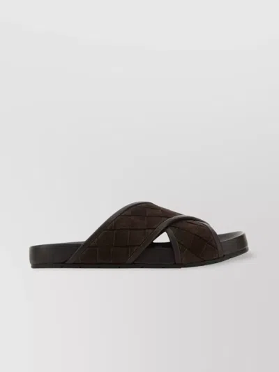 Bottega Veneta Tarik Intrecciato Suede Leather Slides In Brown