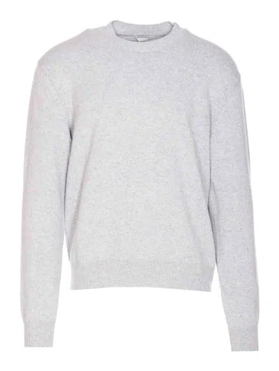 BOTTEGA VENETA SUÉTER CUELLO REDONDO - GRIS