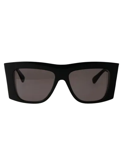Bottega Veneta Bv1270s Sunglasses In 001 Black Black Grey