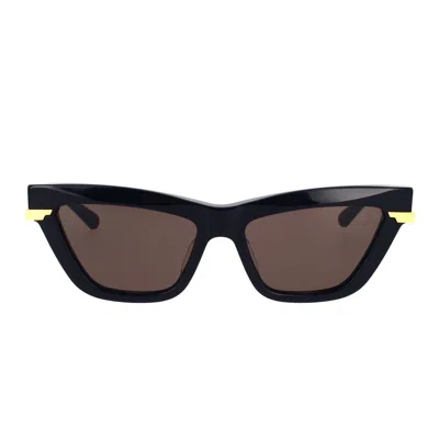 Bottega Veneta Sunglasses In 001 Black Gold Grey