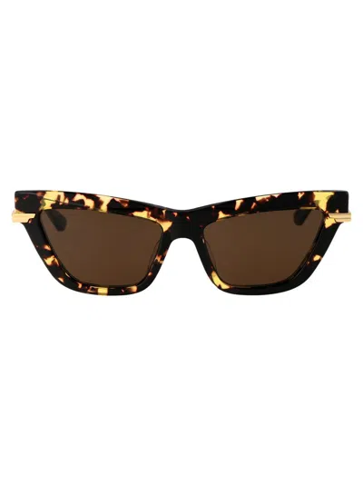 Bottega Veneta Sunglasses In Brown