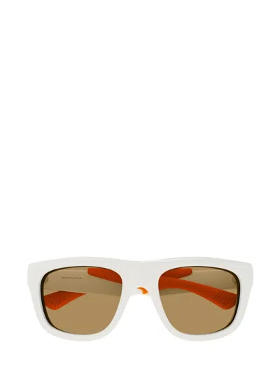 BOTTEGA VENETA BOTTEGA VENETA SQUARE FRAME SUNGLASSES 