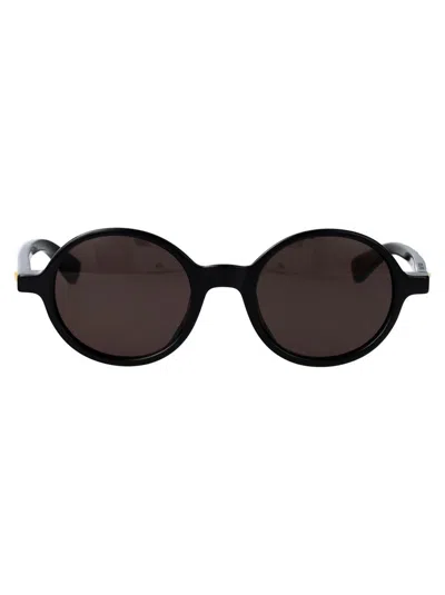 Bottega Veneta Sunglasses In Black