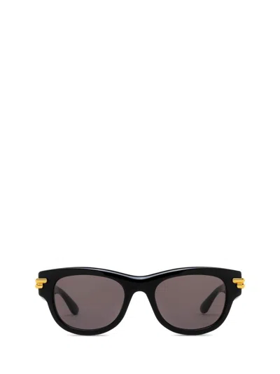 Bottega Veneta Sunglasses In Black