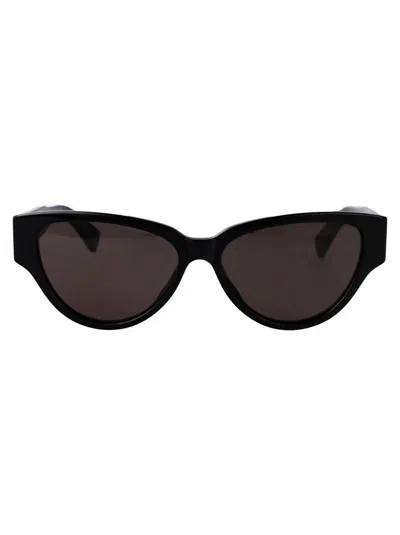 Bottega Veneta Sunglasses In Black