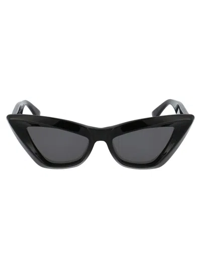 Bottega Veneta Cat-eye Frame Sunglasses In Black