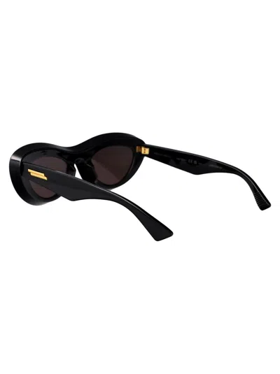 Bottega Veneta Sunglasses In Black-black-grey