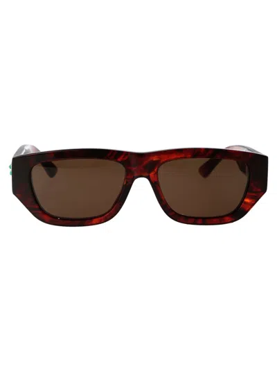 Bottega Veneta Sunglasses In Brown