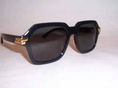Pre-owned Bottega Veneta Sunglasses Bv 1123s 001 Black/grey 56mm Authentic 1123 In Gray