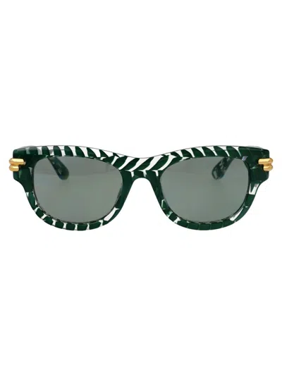 Bottega Veneta Sunglasses In Green-green-green