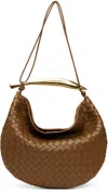 Bottega Veneta Medium Sardine Shoulder Bag In 2599 Cognac-m Brass