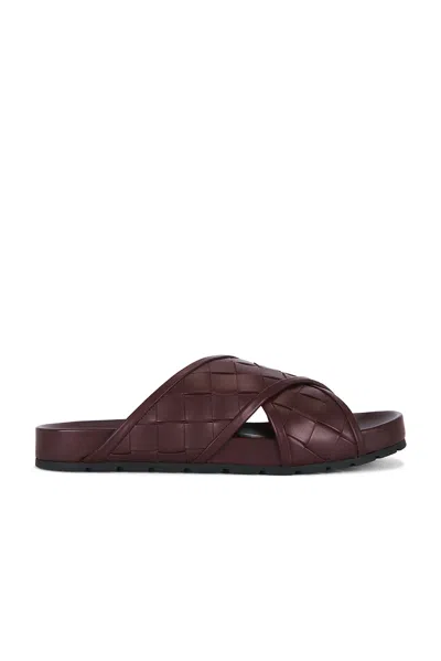 Bottega Veneta Tarik Crisscross Sandal Intrecciato City Calf In Brown