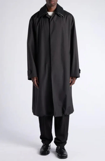 Bottega Veneta Technical Wool Trench Coat Fluid Silhouette In Black