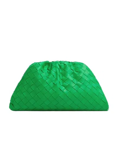 Bottega Veneta Teen Pouch Knitted Clutch In Green