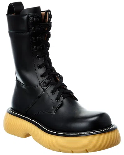 Bottega Veneta The Bounce Leather Boot In Black